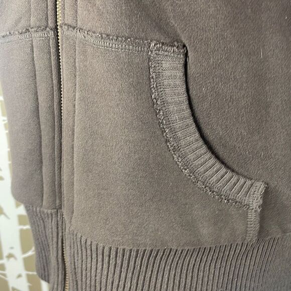Faux Fur Reversible Hooded Zip Front Vest S M Chocolate Brown - Picture 13 of 13